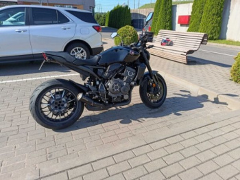 Honda CB, 2023 г.