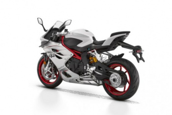 QJ MOTOR SRK 921 RR, 2026 г.