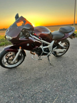 Suzuki SV 650, 1999 г.