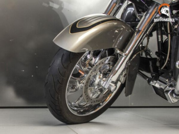 Harley-Davidson CVO Road Glide FLTRSE3, 2009 г.