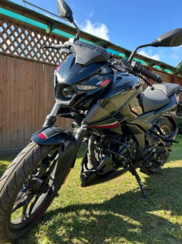 BAJAJ Pulsar N250, 2024 г.