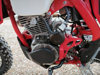 Regulmoto Holeshot Red Edition (4 valves), 2024 г.