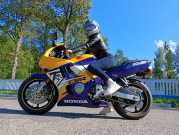 Honda CBR F3, 1997 г.