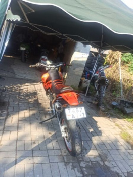 KTM 640 4T EGS с электро стартером, 2002 г.