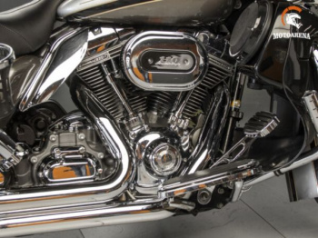 Harley-Davidson CVO Road Glide FLTRSE3, 2009 г.
