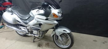 Honda Deauville Nt650v, 2004 г.