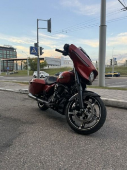 Harley-Davidson Street Glide 117, 2024 г.