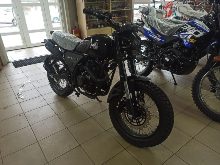 Классик Racer RC 300-GY8H Triumph 300, 2025 г.