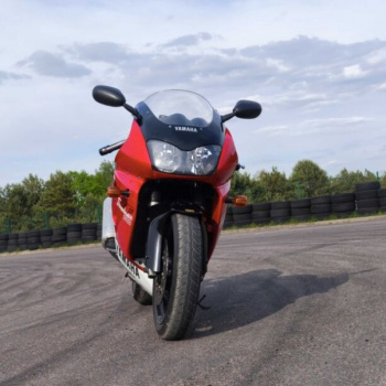 Yamaha YZF YZF1000 Thunderace, 1996 г.
