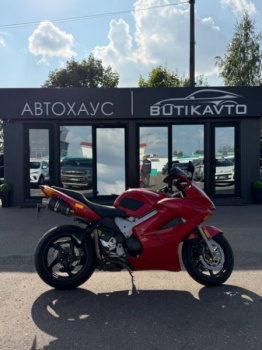 Honda VFR, 2002 г.