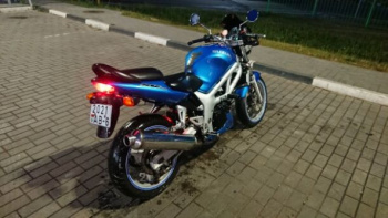 Suzuki SV, 1999 г.