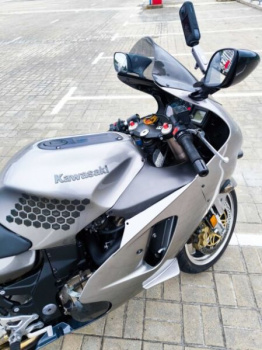 Kawasaki ZXR ZX12R, 2001 г.