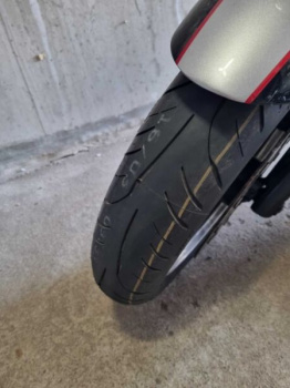 Yamaha XJR, 1996 г.