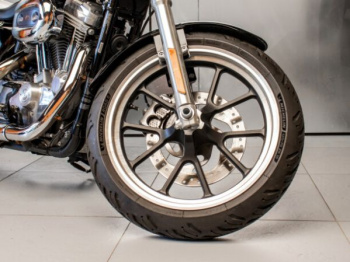 Harley-Davidson Sportster XL883 Superlow, 2014 г.