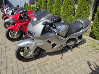 Honda VFR, 1999 г.