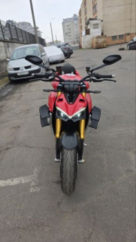 Ducati Streetfighter V4s, 2021 г.