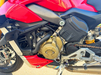 Ducati Streetfighter V4S, 2020 г.