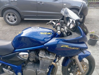 Suzuki Bandit, 2002 г.