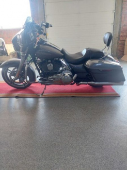 Harley-Davidson Street Glide круизер, 2014 г.