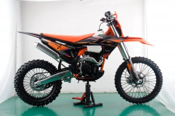 Кроссовый Racer Z 5, 2025 г.