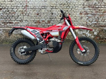 Regulmoto Holeshot Red Edition (4 valves) ПТС, 2026 г.