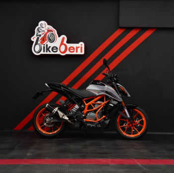 KTM Duke 390 2021 года 