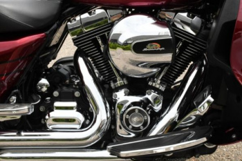 Harley-Davidson Road Glide Touring FLTRU, 2015 г.