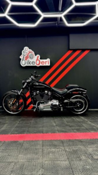 Harley-Davidson Breakout, 2020 г.