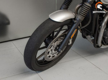 Triumph Street Twin, 2022 г.