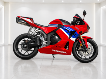 Honda CBR 600 RR, 2023 г.