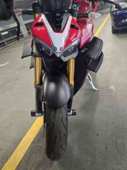 Ducati Streetfighter V4S, 2020 г.