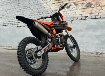 Кроссовый Racer Z 4, 2025 г.