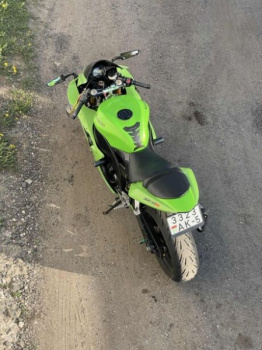 Kawasaki ZX ZX-10R, 2005 г.