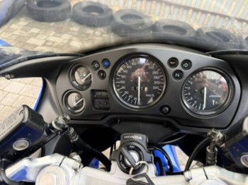 Honda CBR 1100xx, 1999 г.