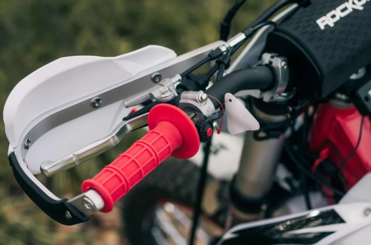 Кроссовый ROCKOT R5X Rampage 300, 2026 г.