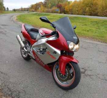Yamaha YZF Thunderace, 2000 г.