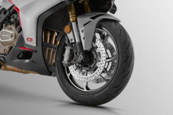 QJ MOTOR SRK 421 RR, 2026 г.