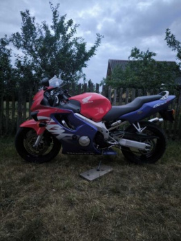 Honda CBR f4, 2000 г.