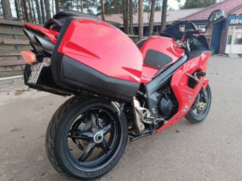 Triumph Sprint St 1050 ABS, 2006 г.
