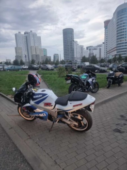 Suzuki GSX-R инжектор, 2000 г.