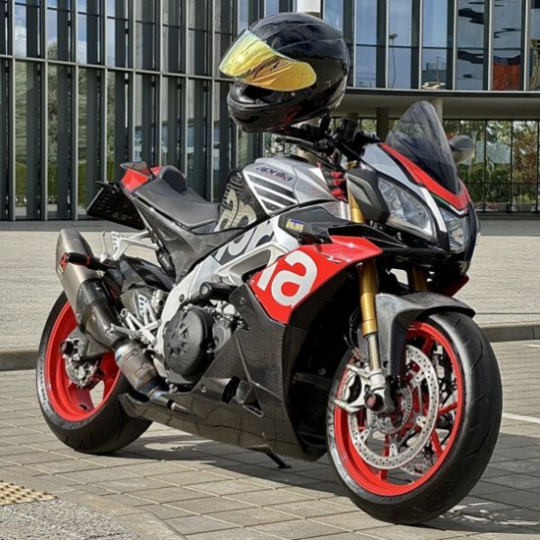 Aprilia Tuono V4 1100 Factory, 2018 г.