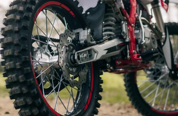 Кроссовый ROCKOT R5X Rampage 300, 2026 г.