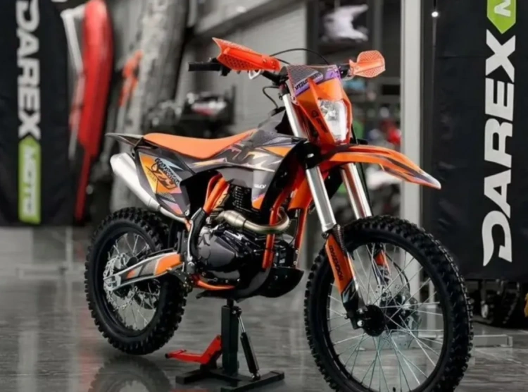 Кроссовый Racer Z 4, 2025 г.