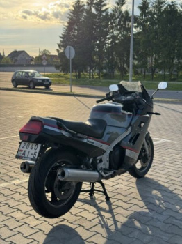 Suzuki GSX GSX1100F, 1990 г.