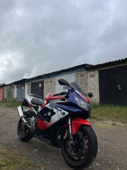 Honda CBR 929RR, 2000 г.