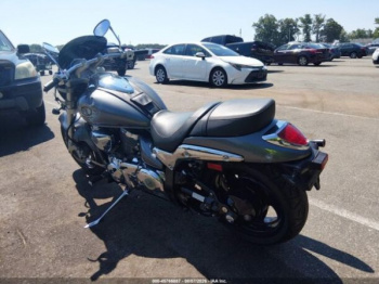 Suzuki Boulevard VZ1500, 2015 г.