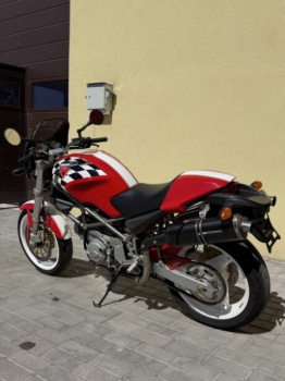 Ducati Monster 600, 2001 г.
