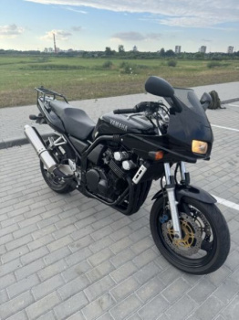 Yamaha FZS, 1998 г.