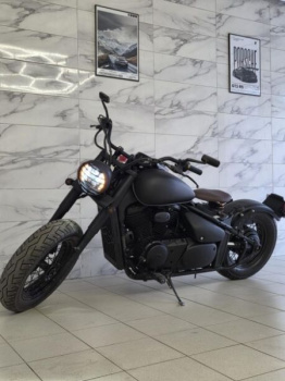 Suzuki VL800 Bobber, 2003 г.
