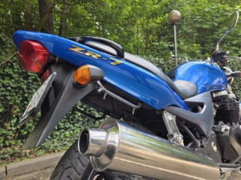 Kawasaki ZR, 2001 г.